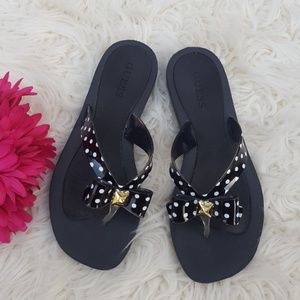 Guess sandal